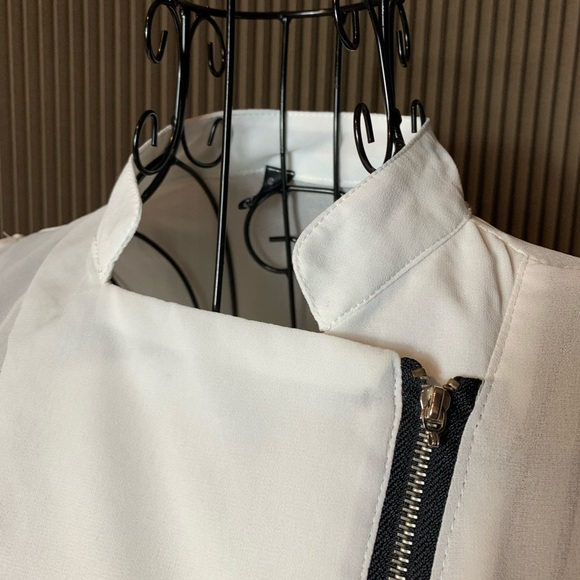 Ziranjio sleeveless asymmetrical angles blouse - Picture 7 of 8